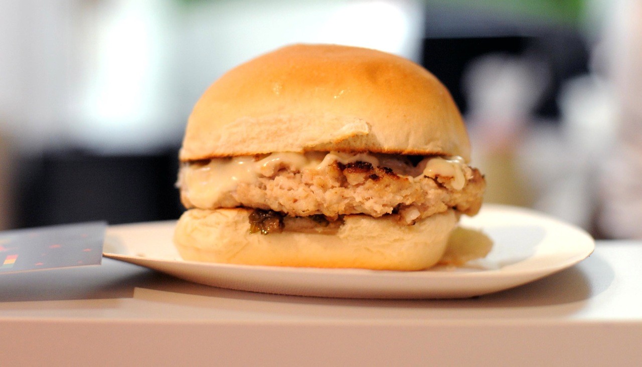 Expo ecco è l hamburger di coccodrillo Agrodolce