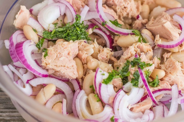 Ricetta Insalata Di Fagioli Con Tonno E Cipolla | Agrodolce