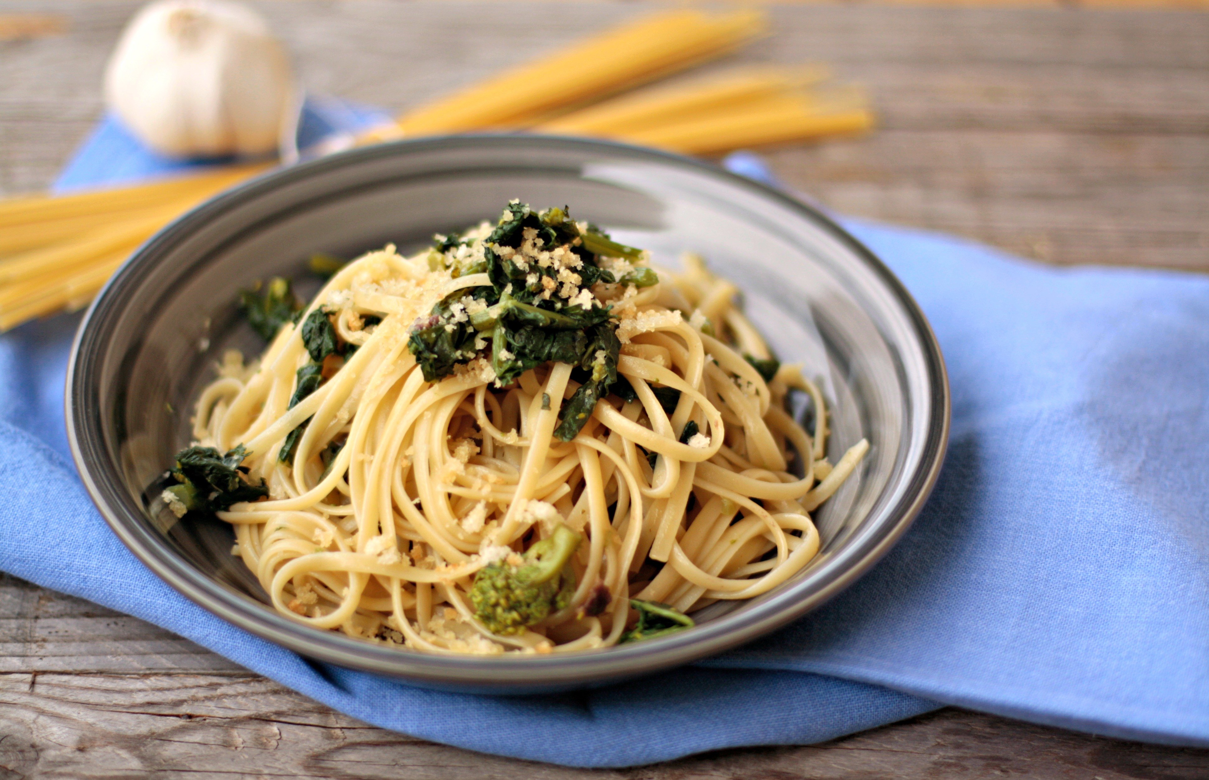 Linguine Con Cime Di Rapa E Acciughe Agrodolce