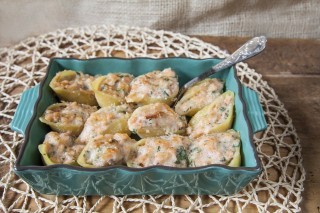 Conchiglioni Ripieni Di Pesce Al Salmone Ricetta Agrodolce