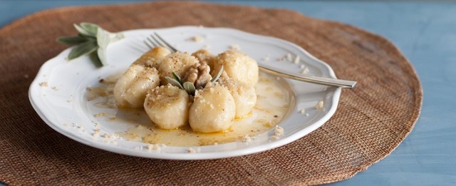 Gli gnocchi di ricotta sono pronti