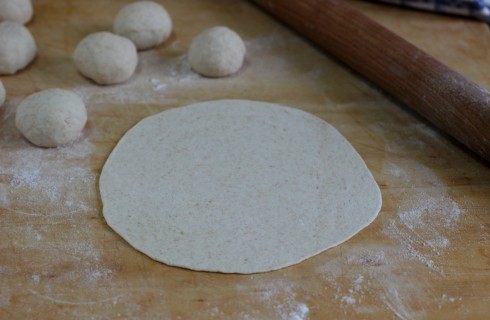 La stesura del chapati