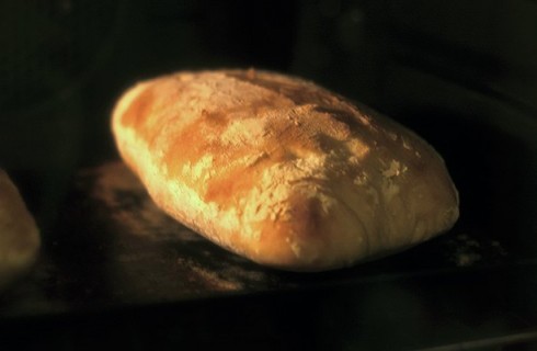 Il pane rustico in cottura