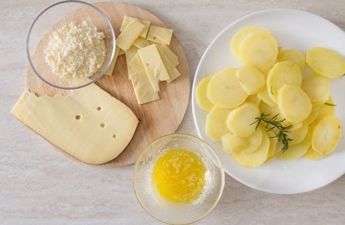 Gli ingredienti del tortino di patate