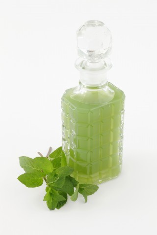 Liquore Alla Menta Ricetta Rinfrescante Per Farlo In Casa Agrodolce