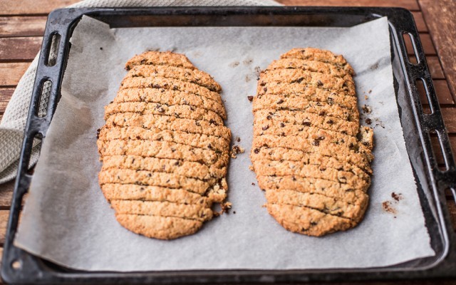 Biscotti con gocce di cioccolato step-4