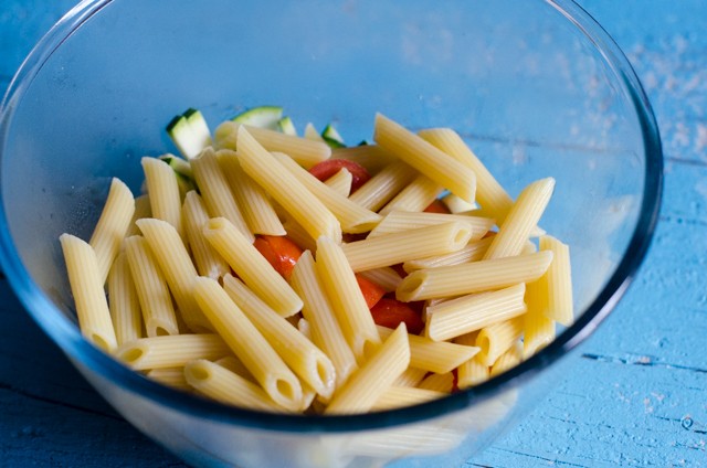 Pasta fredda con melanzane (3 di 1)