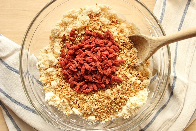 biscotti con bacche di goji (2)