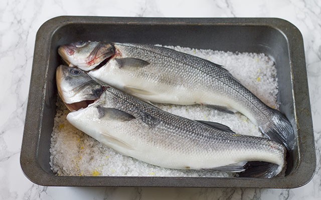 branzino al sale step4