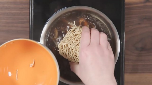 zuppa di noodles step (4)
