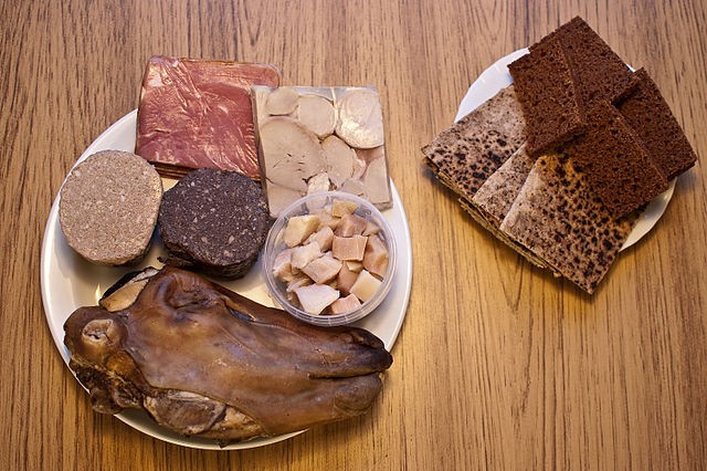 Þorramatur, tipico buffet islandese