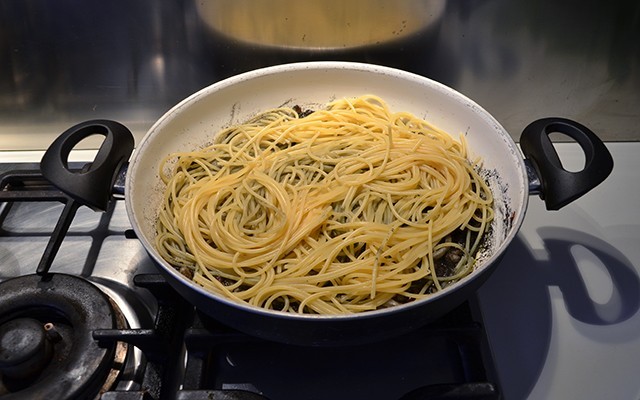 Pasta al nero di seppia 5 640x400