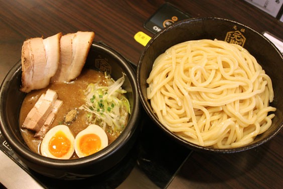 Tsukemen noodles