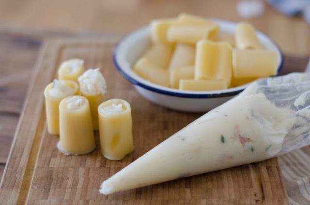 paccheri-patate-e-croste-di-formaggio-4