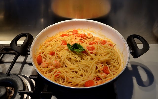 spaghetti-con-i-gamberi-8