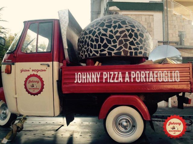 jhonny-pizza-a-portafoglio_2