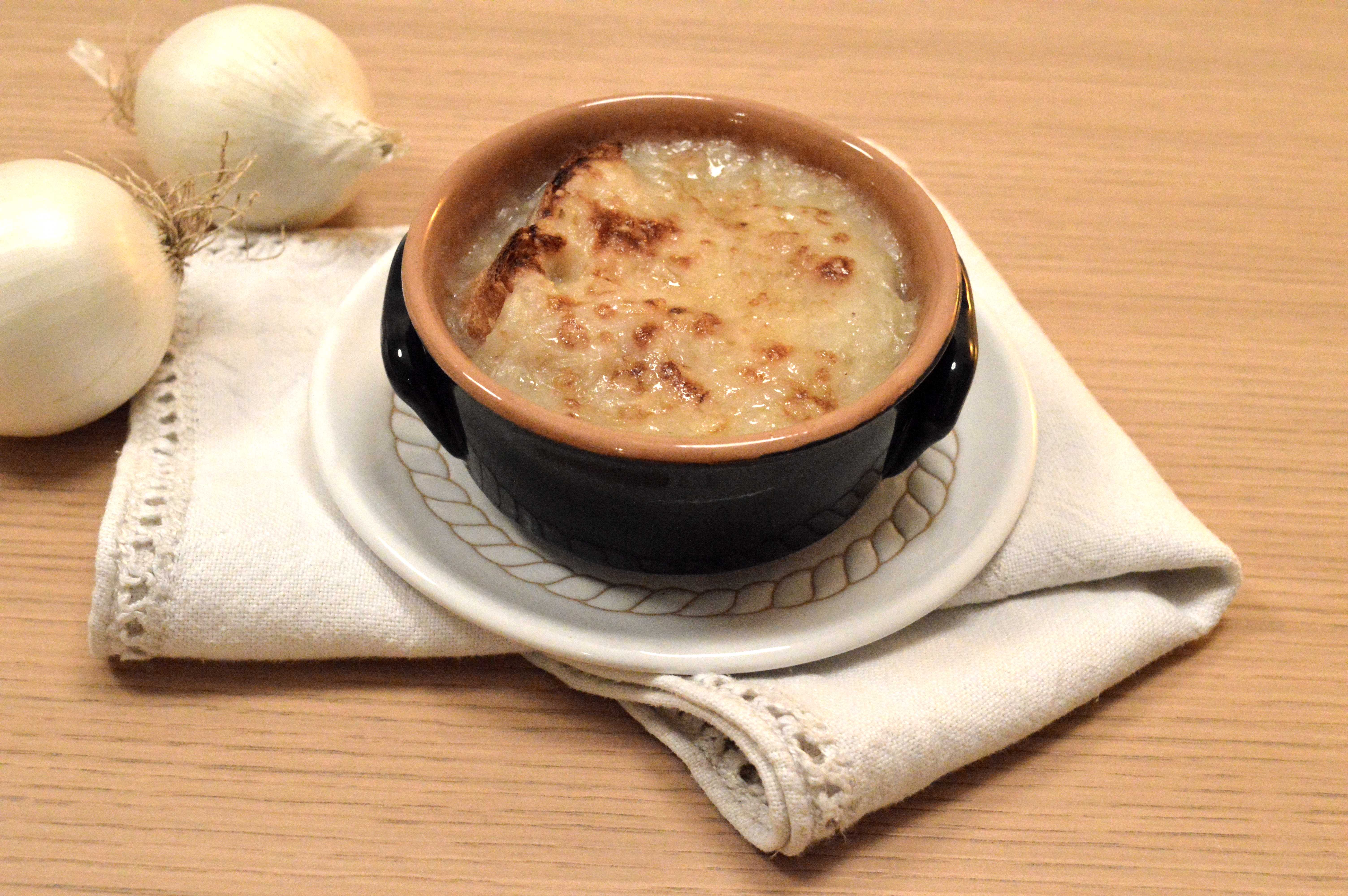 Ricetta Soupe à l'oignon con il bimby