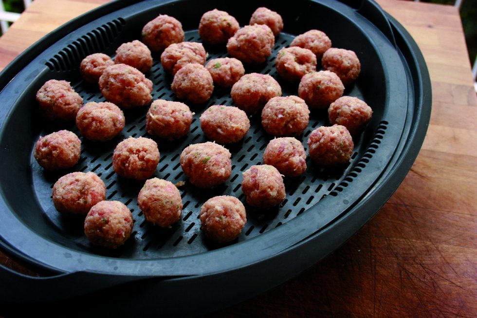 Riso al pomodoro con fagioli corallo e polpette: ricetta ...