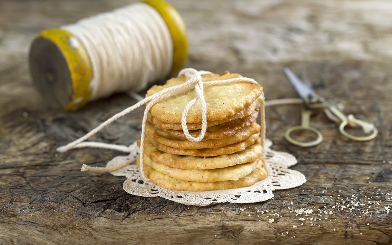 Tegole dolci pronte per essere servite