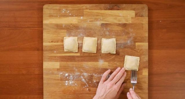 ravioli-ripieni-di-melanzane-e-provola-12