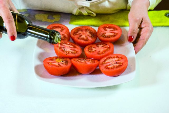 tagliatelle-alla-salsa-di-pomodori-grigliati-a1984-1