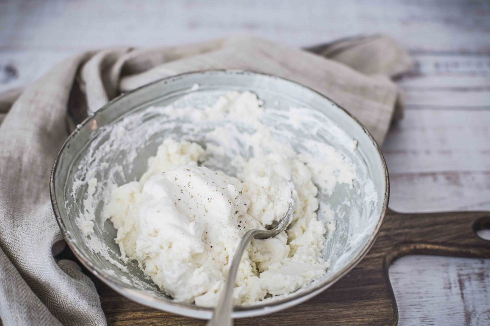 Ricetta Crostini lardo, pecorino e miele | Agrodolce