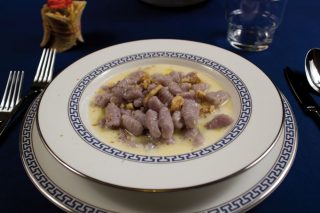 Gnocchi Di Patate Viola Con Noci Ricetta Agrodolce