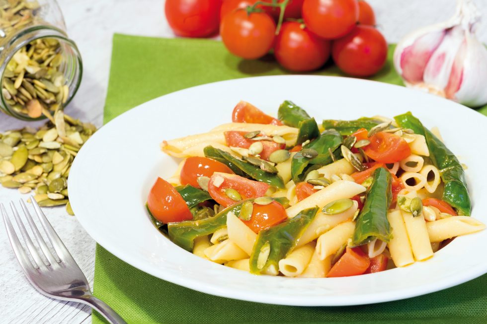 Ostia! 30+  Fatti su  Pasta Friggitelli E Pomodorini: Aggiungi i pomodorini, regola di sale e lascia cuocere per altrettanto tempo.