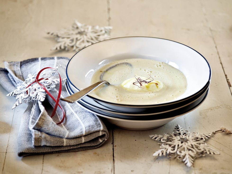 Ricetta Zuppa di sedano rapa con ricotta di capra al bimby ...