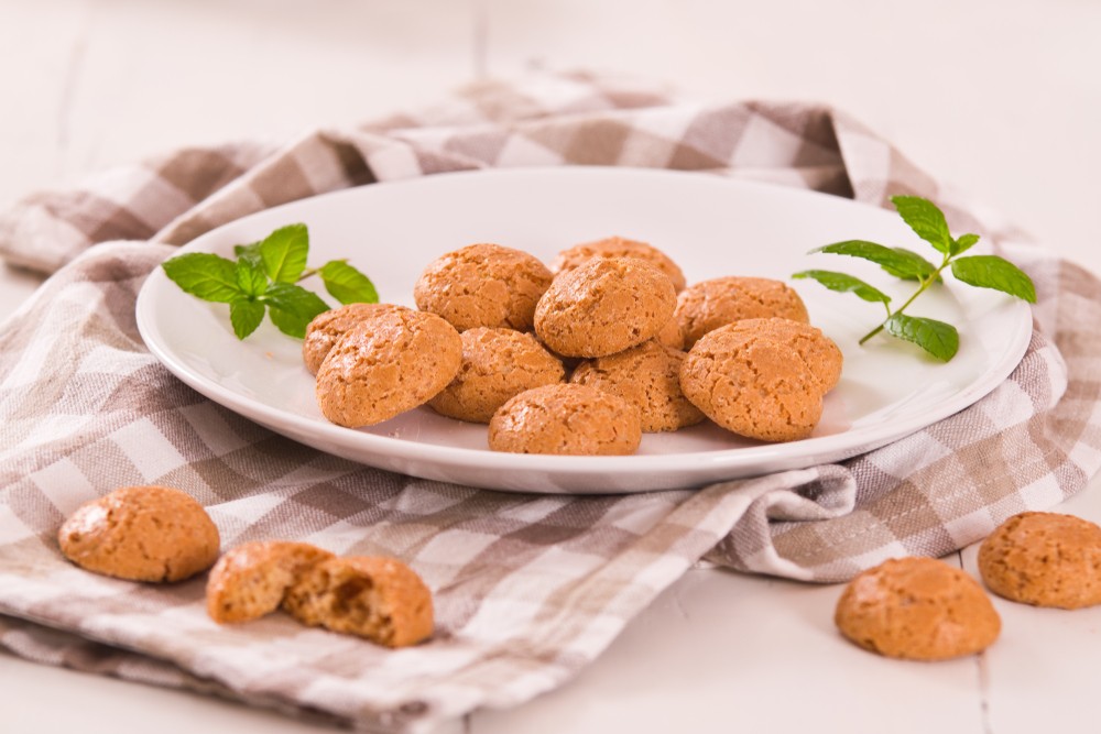 Amaretti alla cannella pronti per essere serviti