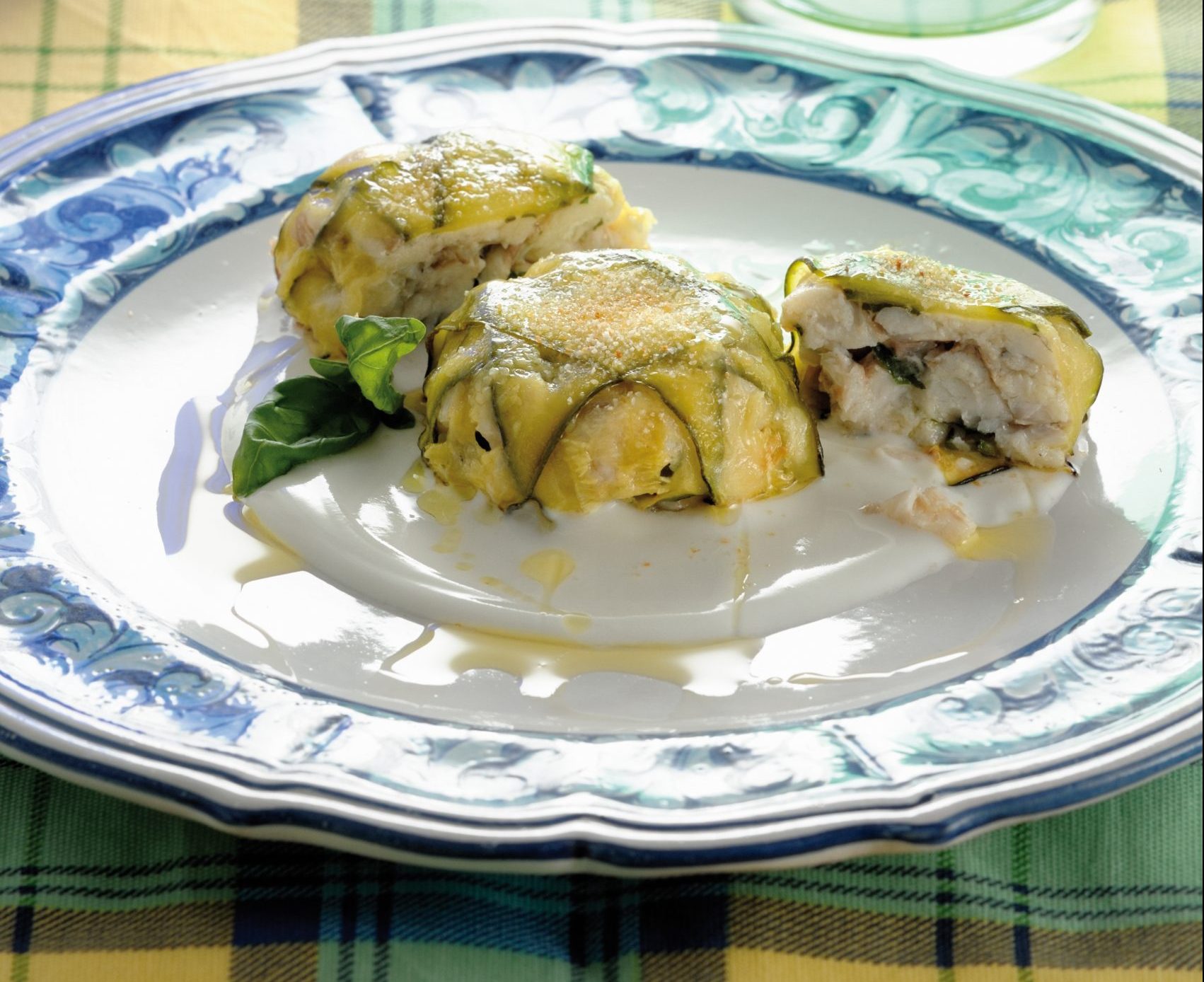 Ricetta Tortino di zucchine e dentice su purea di ricotta ...