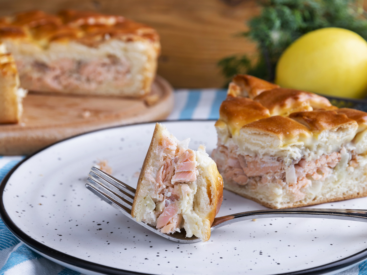 Focaccia ripiena di salmone