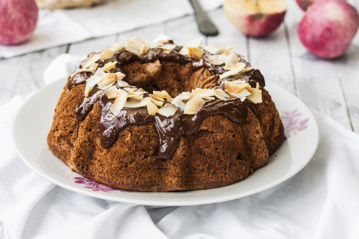 Torta con mele essiccate