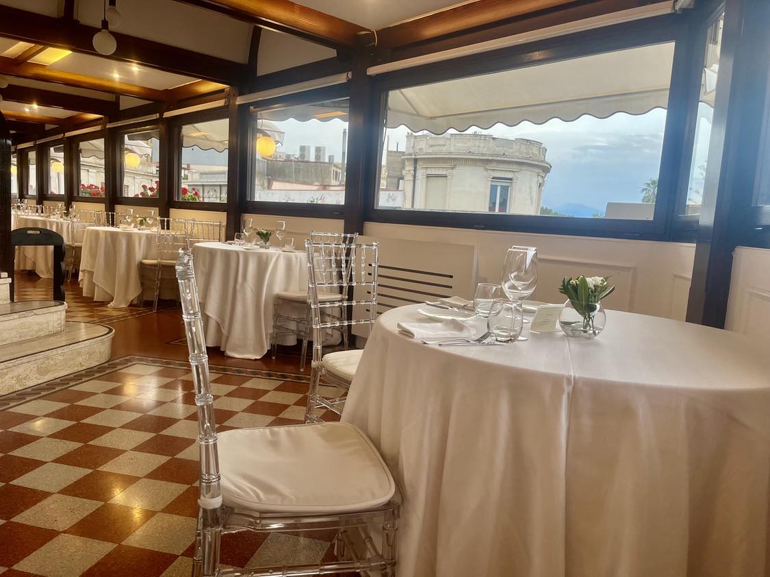 quale-è-il-ristorante-con-vista-più-bello-di-reggio-Calabria.jpg