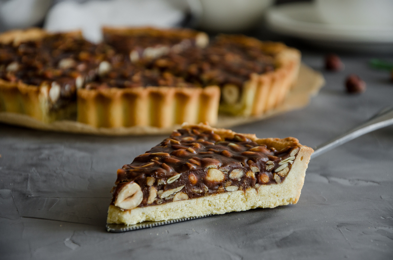 Crostata con crema di nocciole