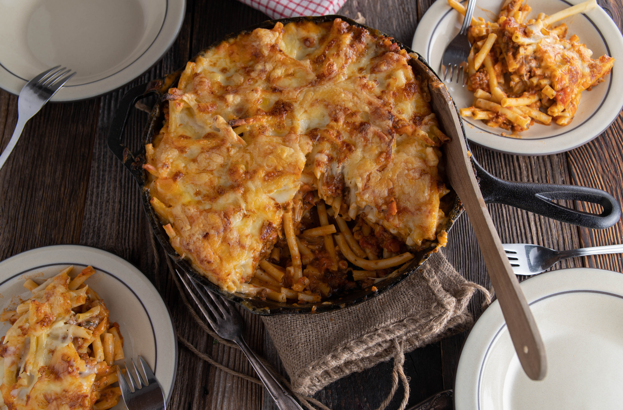 Pasta al forno con salsiccia e besciamella